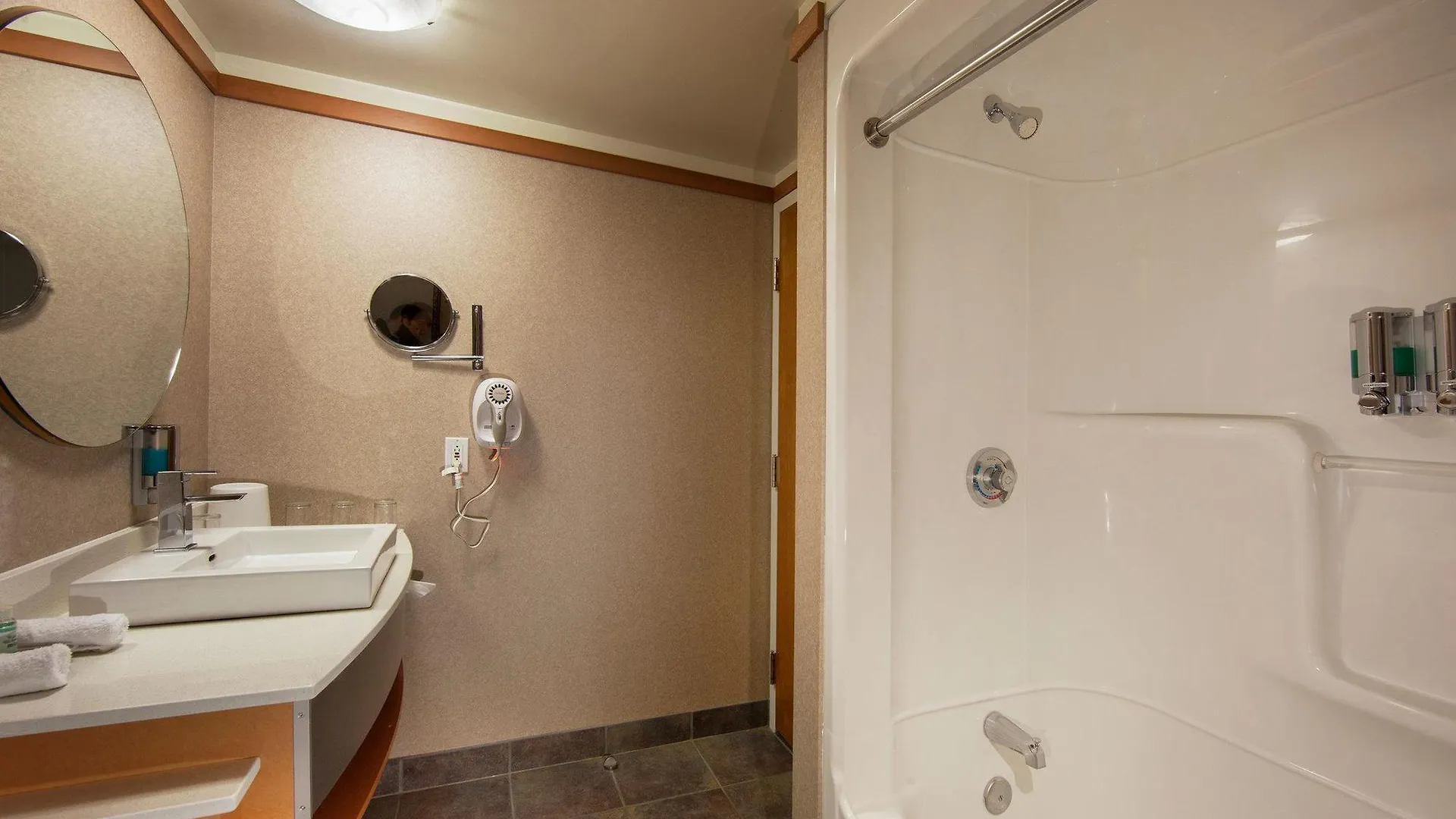 קוויבק סיטי Hotel Lindbergh קוויבק סיטי