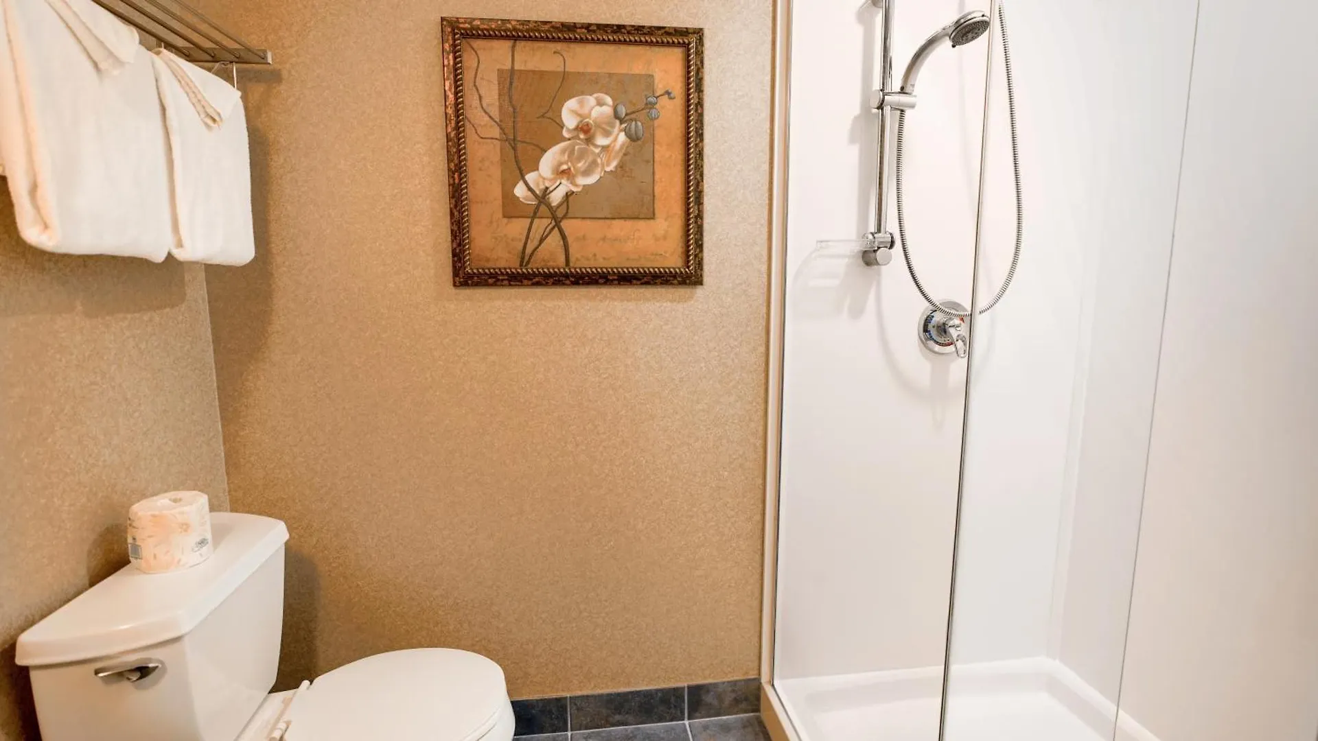 Hotel Lindbergh Quebec City 3*,